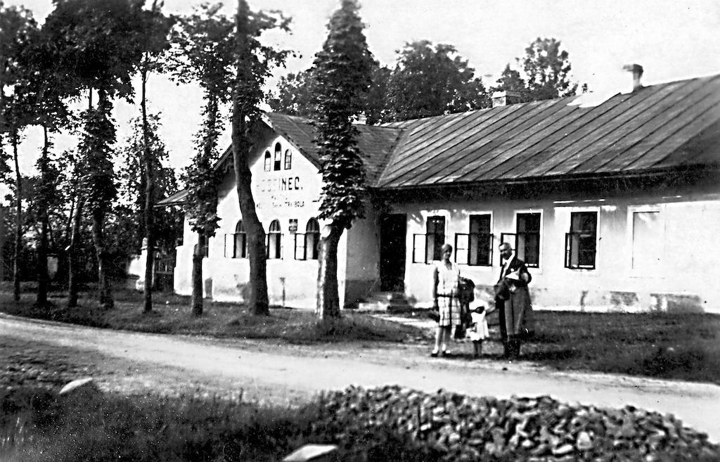 Hotel Na Statku Mirošov Mirosov (Rokycany) Exterior foto